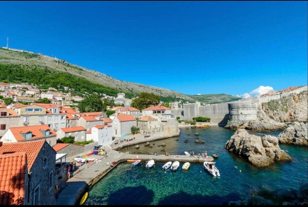 Blue Next To The Dubrovnik